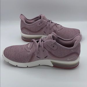 Nike AirMAX Women’s Lavender